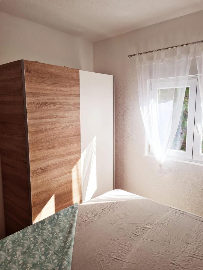 Apartment Planikovica 特罗吉尔 外观 照片