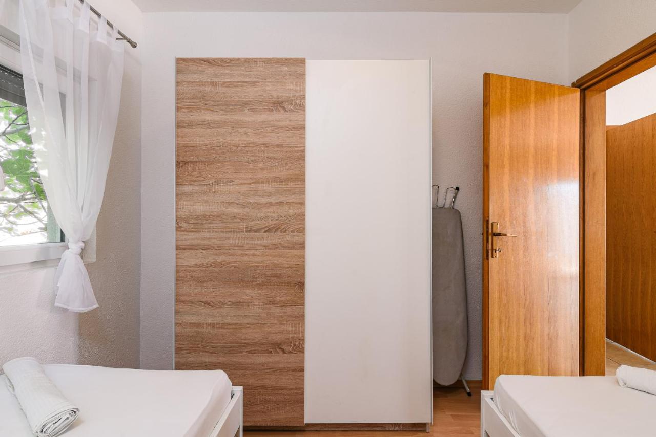 Apartment Planikovica 特罗吉尔 外观 照片