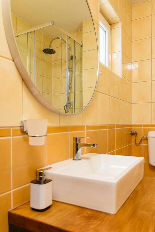 Apartment Planikovica 特罗吉尔 外观 照片